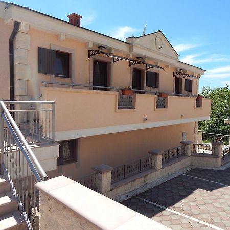 Apartmani Zona Sveti Stefan Exterior foto