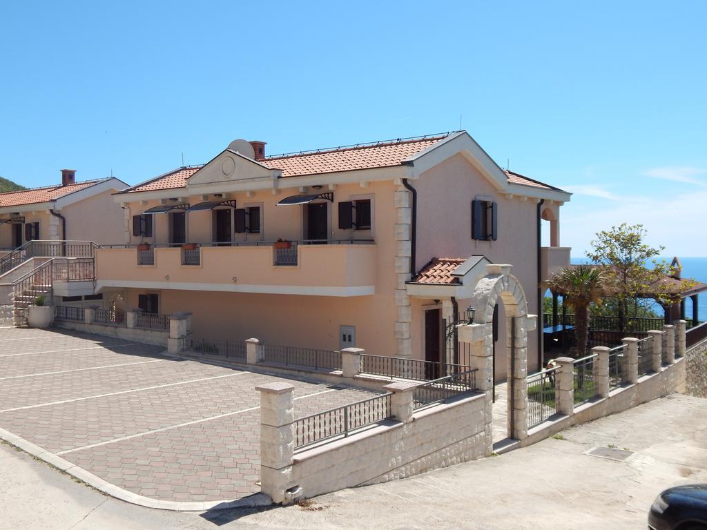 Apartmani Zona Sveti Stefan Exterior foto